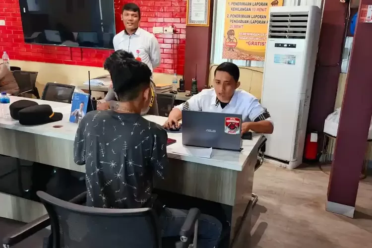 Tegur Rekan Kerja Perempuan, Pemuda di Palembang Mengaku Dikeroyok 3 Pria