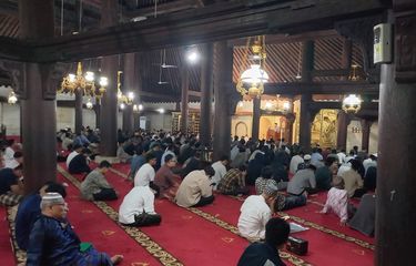 Wanita Bertopeng Viral 2026