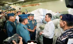 Kementan Gandeng TNI AL untuk Percepat Distribusi Bantuan Kemanusiaan ke Aceh dan Sumatera