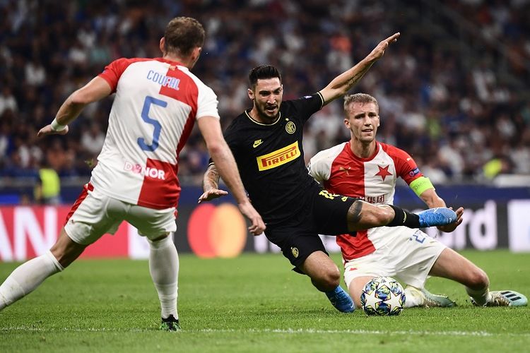Inter Milan Vs Slavia Praha Gol Injury Time Selamatkan Pasukan Conte Halaman All Kompas Com