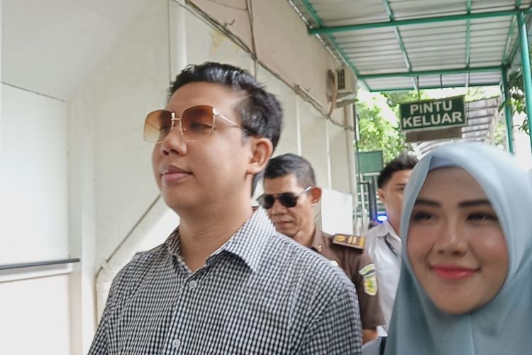 Pablo Benua tiba di Pengadilan Negeri Jakarta Selatan, kawasan Ampera, Rabu (19/2/2020).