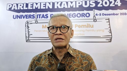 Angka Partisipasi Pilkada Rendah, DPR Kaji Aturan Perantau Tetap Bisa Gunakan Hak Pilih