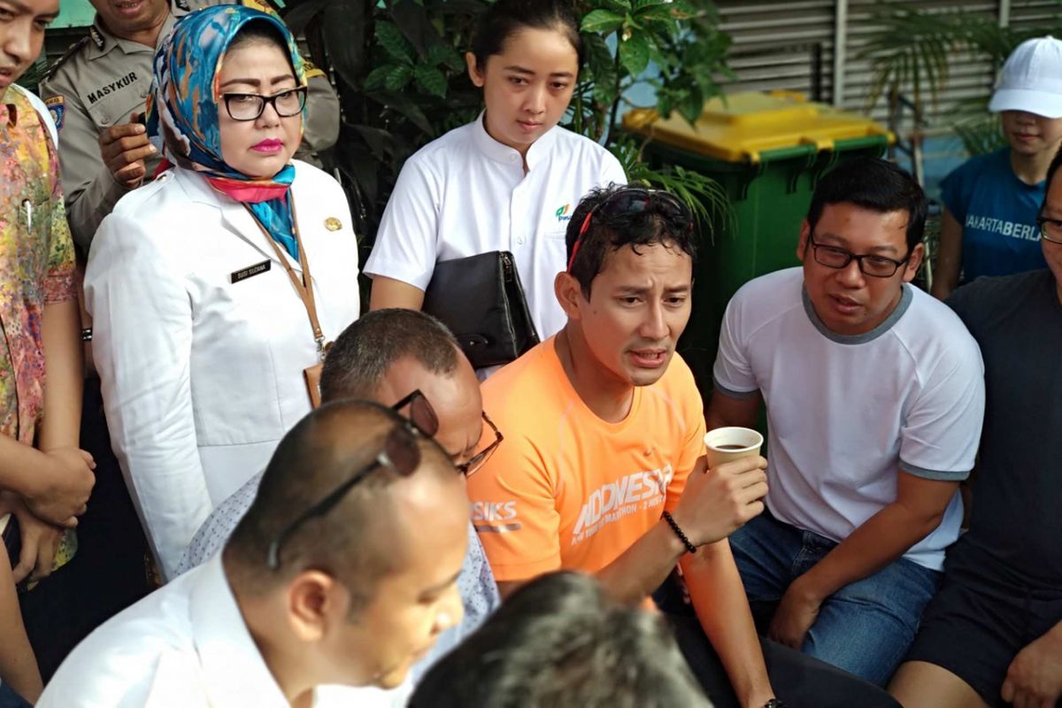 Wakil Gubernur DKI Jakarta Sandiaga Uno di Pasar Santa, Rabu (10/1/2018).