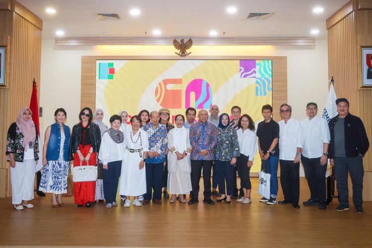 Konferensi pers Cerita Nusantara yang diadakan di Kantor Kementerian Koperasi dan UKM di Jakarta, Kamis (23/11/2023).