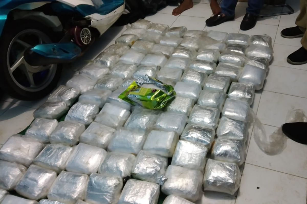 Ratusan kilogram narkotika jenis sabu yang disita Badan Narkotika Nasional (BNN) di wilayah Bekasi, Jawa Barat, Minggu (12/5/2019).