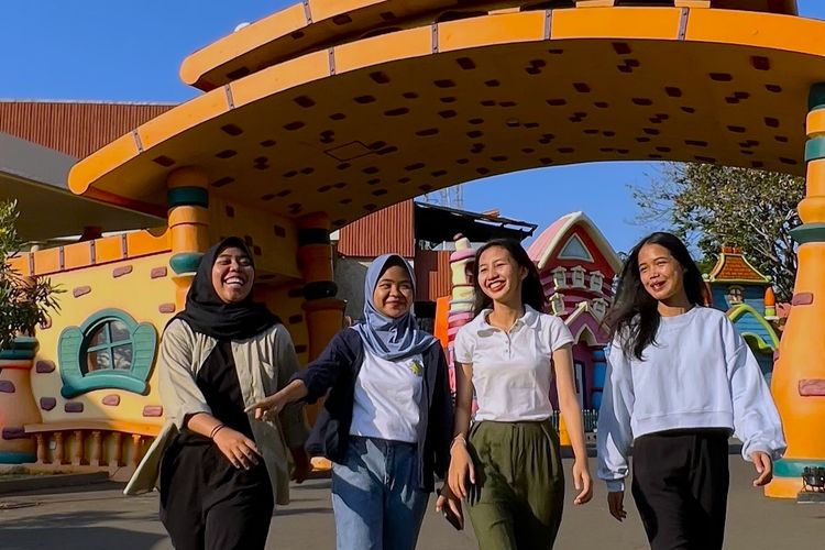 Ilustrasi atraksi Upin Ipin di Dunia Fantasi (Dufan0 di Taman Impian Jaya Ancol, Jakarta Utara.