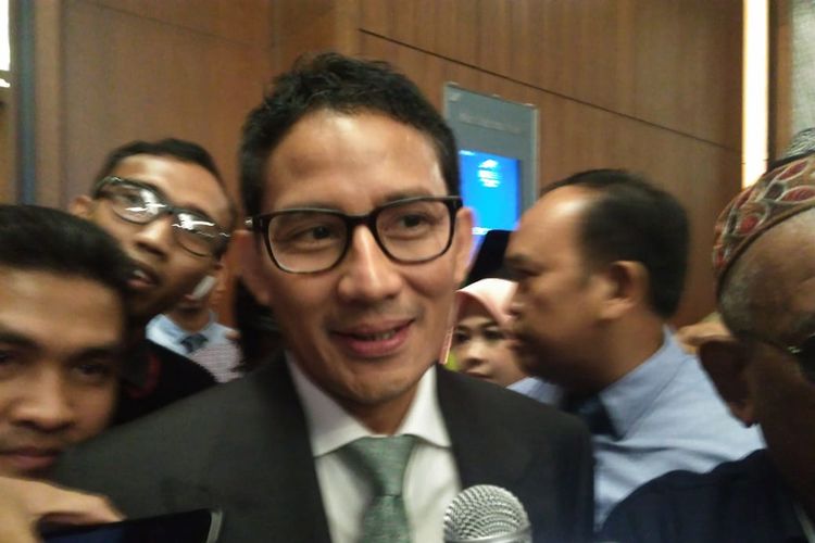 Calon wakil presiden nomor urut 02, Sandiaga Uno, di ICE BSD, Tangerang Selatan, Kamis (2/5/2019). 