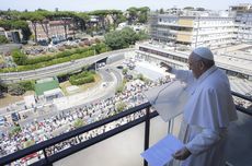 Paus Fransiskus Teladan bagi Semua Umat dan Iman