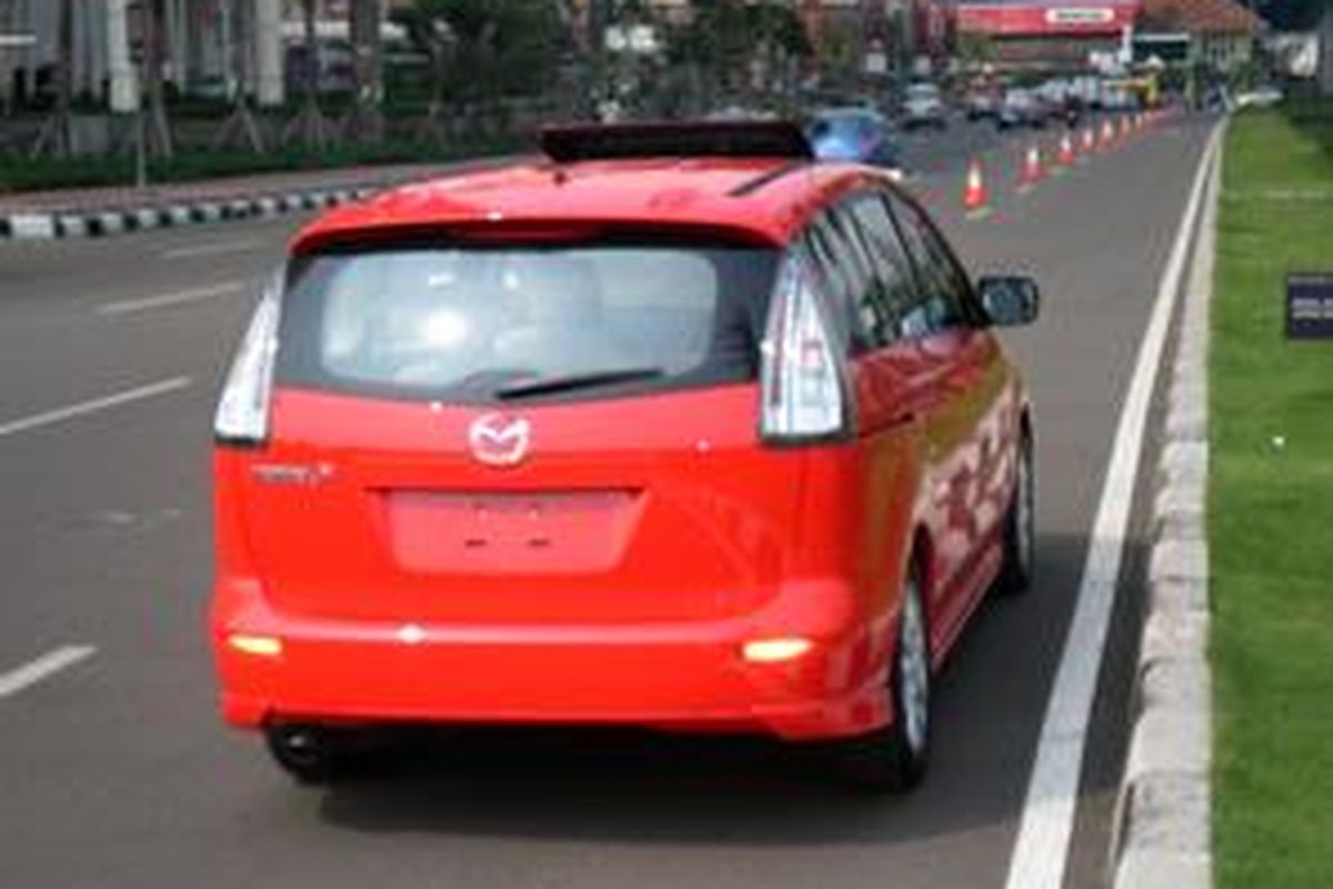 Trek lurus nggak bisa jajal tenaga maksimum, tapi akselerasi teruji