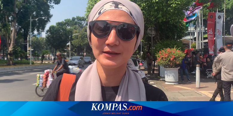 Kapal Menuju Gaza Tertunda karena Serangan Drone, Wanda Hamidah Tidur di Luar Pelabuhan Tunisia