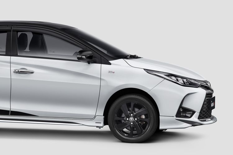 Toyota Yaris facelift 2023