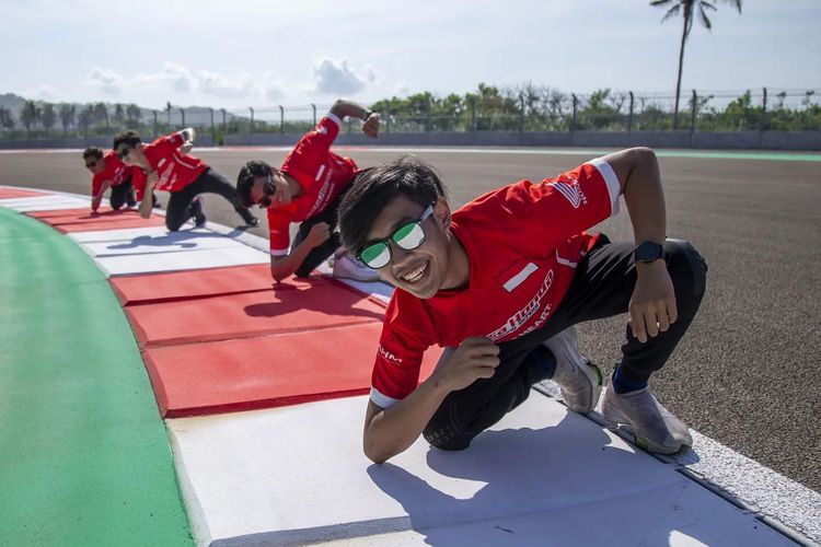 Para pebalap muda binaan Honda yang bersaing di IATC 2021