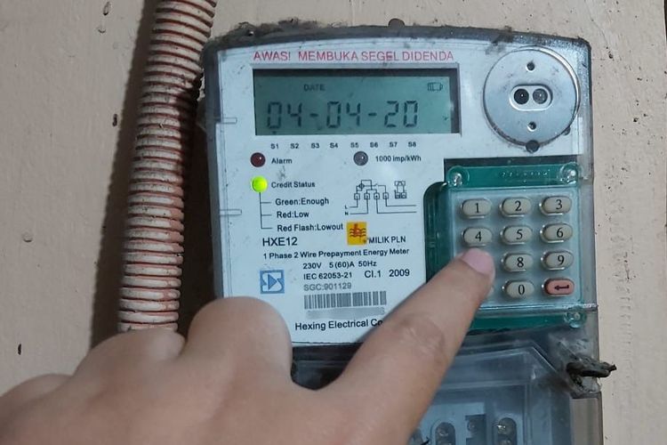 Ilustrasi meteran listrik token. Harga token listrik November 2025.