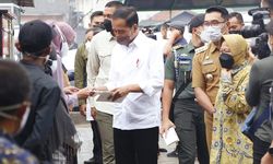 Salurkan Bansos di Bogor, Presiden Jokowi Sampaikan Pesan Ini kepada Warga