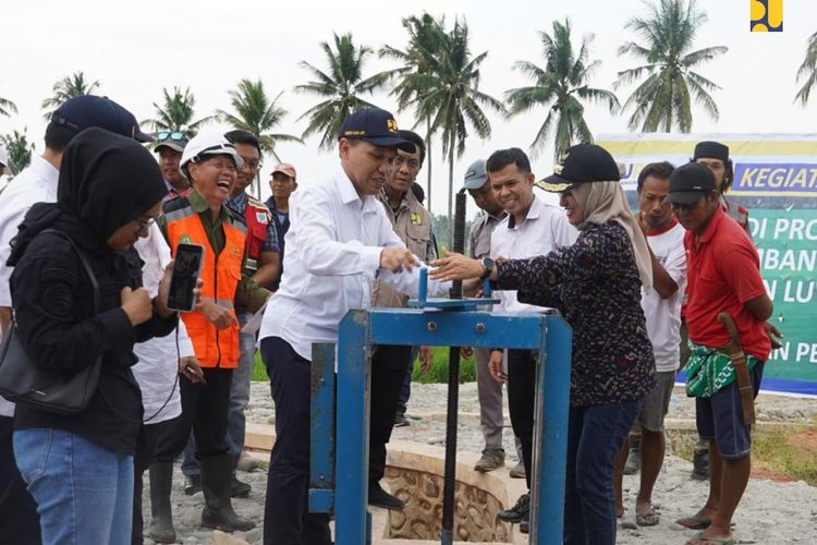 Kementerian PUPR telah melakukan uji pengaliran pada Jaringan Irigasi Daerah Irigasi (DI) Baliase Kiri dan DI Baliase Kanan 1, pada Kamis (21/9/2023).