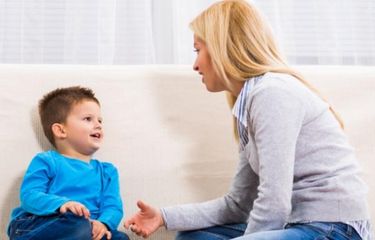 15 Pertanyaan yang Bisa Menggali Isi Hati Anak