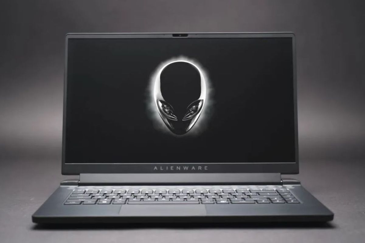 Alienware M15 R5.