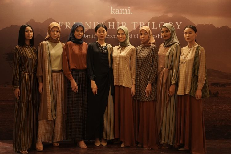 KAMI. Friendship Trilogy