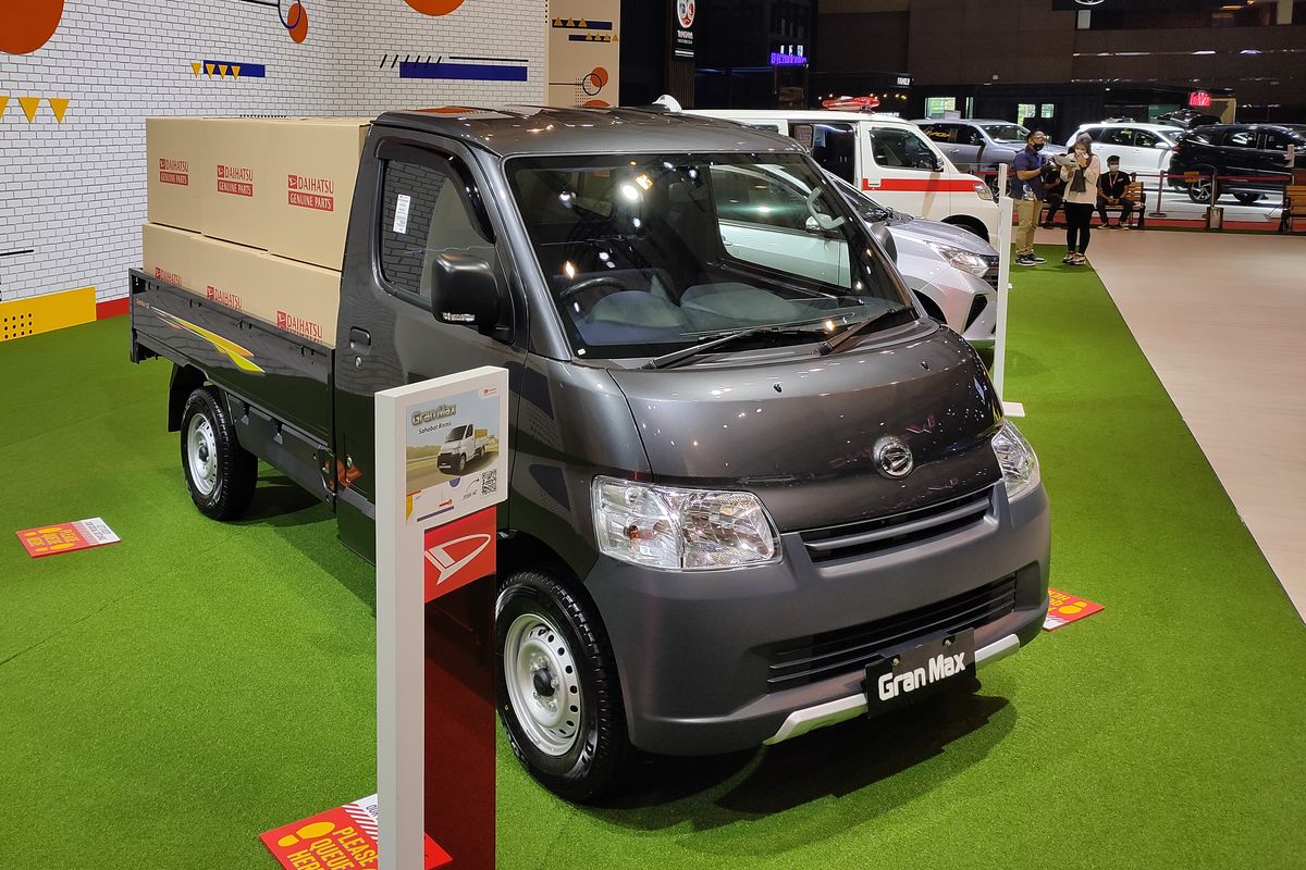 
Daihatsu gran max pikap
