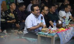 Menginap di Desa Wisata Bangowan, Bupati Blora Bahas Promosi Desa dengan Admin Media Sosial