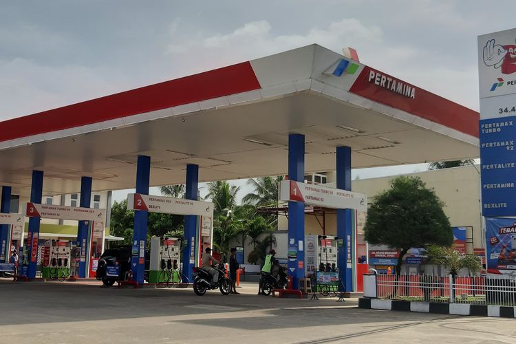 Awasi Larangan Kendaraan Nunggak Pajak Beli BBM Subsidi di NTT, Polisi-Satpol PP Turun ke SPBU