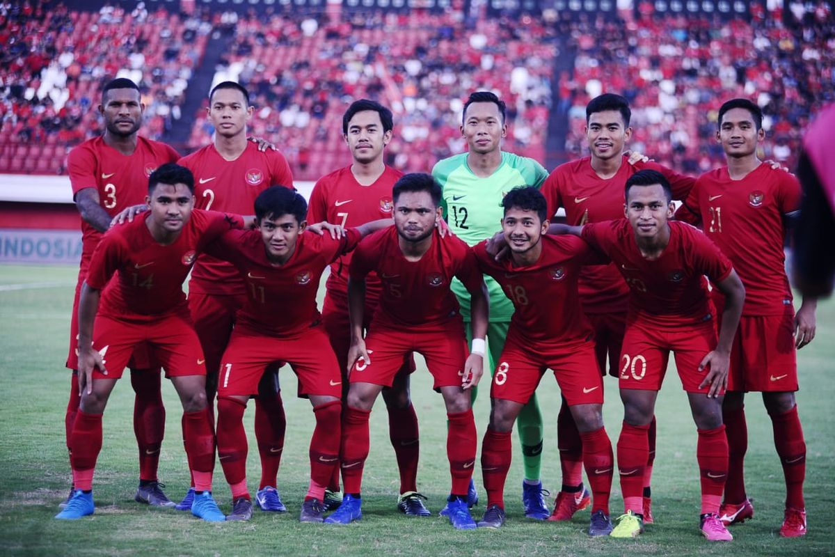 Skuad timnas U-23 Indonesia saat beruji coba melawan Bali United di Stadion Kapten I Wayan Dipta, Gianyar, Sabtu (18/3/2019). 