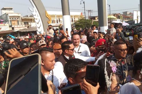 Usai Resmikan Pasar Ciranjang, Ridwan Kamil Pamit ke Warga Cianjur