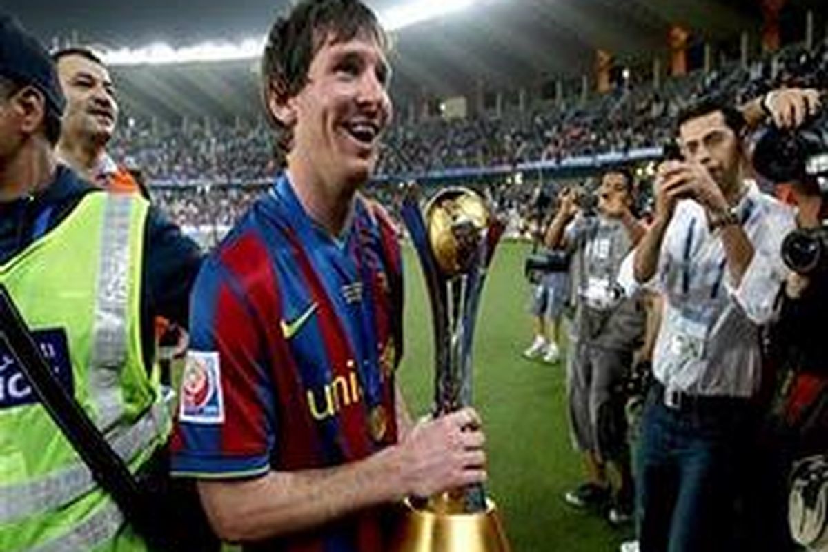 Lionel Messi membawa Barcelona menjuarai Piala Dunia Antarklub 2009. Itu merupakan gelar keenam yang diraih Barcelona di 2009.
