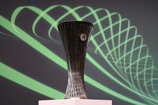 Berat dan Bentuk Trofi UEFA Europa Conference League