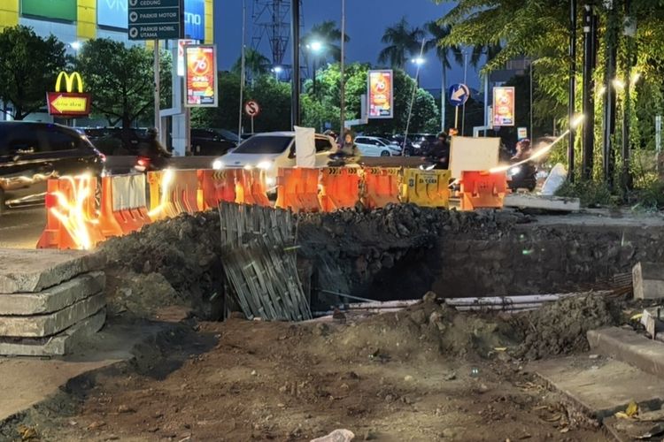 Eri Cahyadi Investigasi Proyek Gorong-gorong Tewaskan Nenek di Surabaya