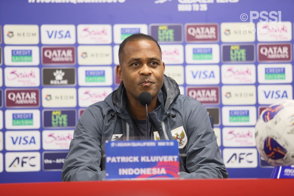 Pelatih timnas Indonesia, Patrick Kluivert, berbicara kepada media di sesi konferensi pers pada Senin (9/6/2025) jelang laga Jepang vs Indonesia di Stadion Suita, Osaka, pada Selasa (10/6/2025).