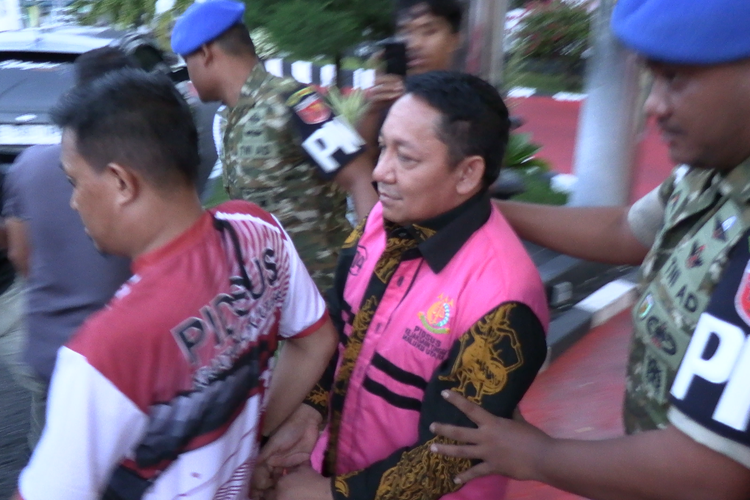 Mantan Bupati Pulau Taliabu Ditahan Jaksa atas Dugaan Korupsi Pembangunan Rumah Dinas