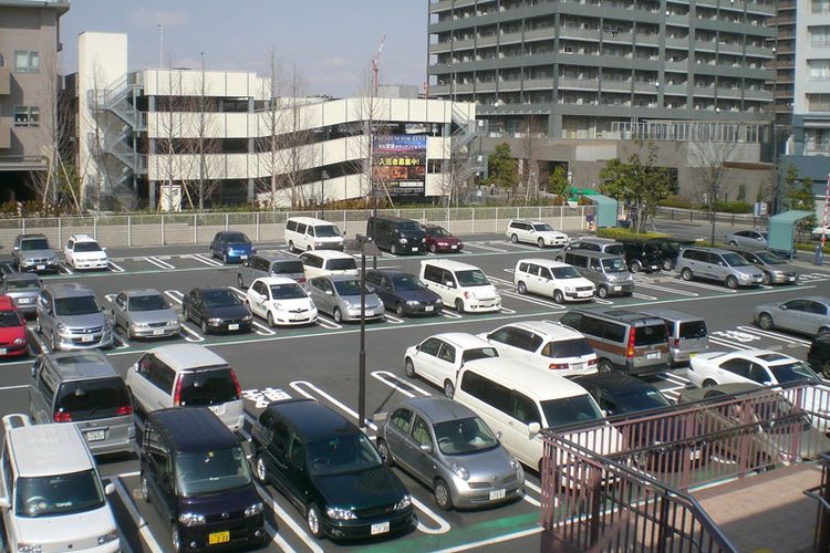 Area parkir di Jepang punya tarif cukup mahal