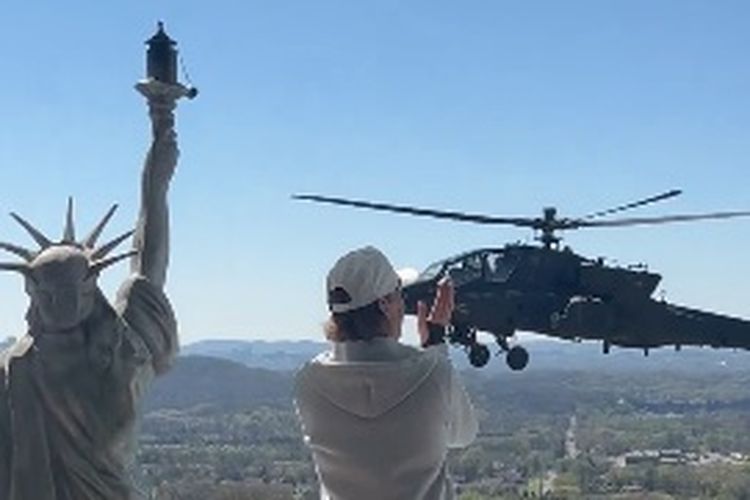Helikopter Militer Melayang di Rumah Musisi Kid Rock, Angkatan Darat Amerika Investigasi