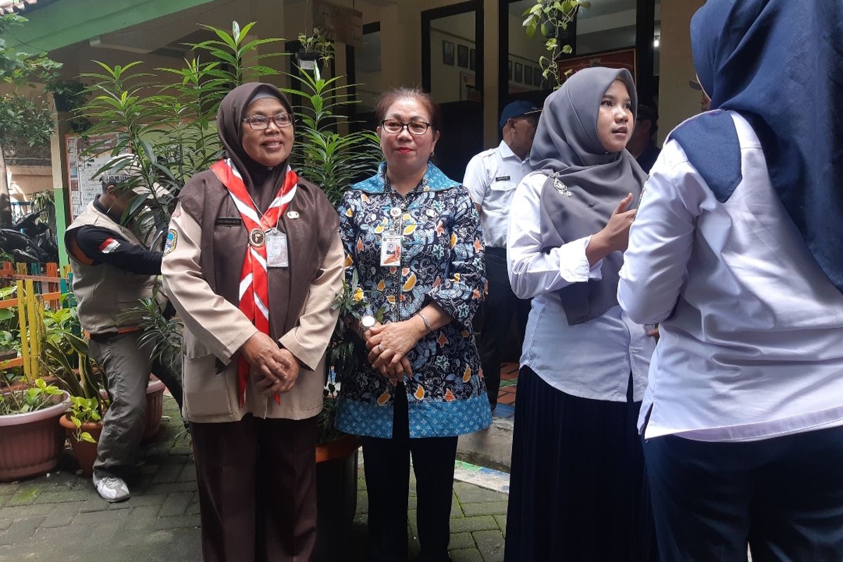 Kepala Sekolah SDN 05 Pagi Sri Endang Handayaningsih, saat ditemui di SDN 05 dan 14 Kapuk, Jakarta Barat, Rabu (26/2/2020) 