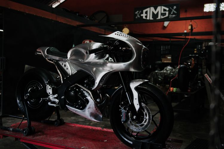 Modifikasi Yamaha XSR 155 AMS Motorcycle Garage