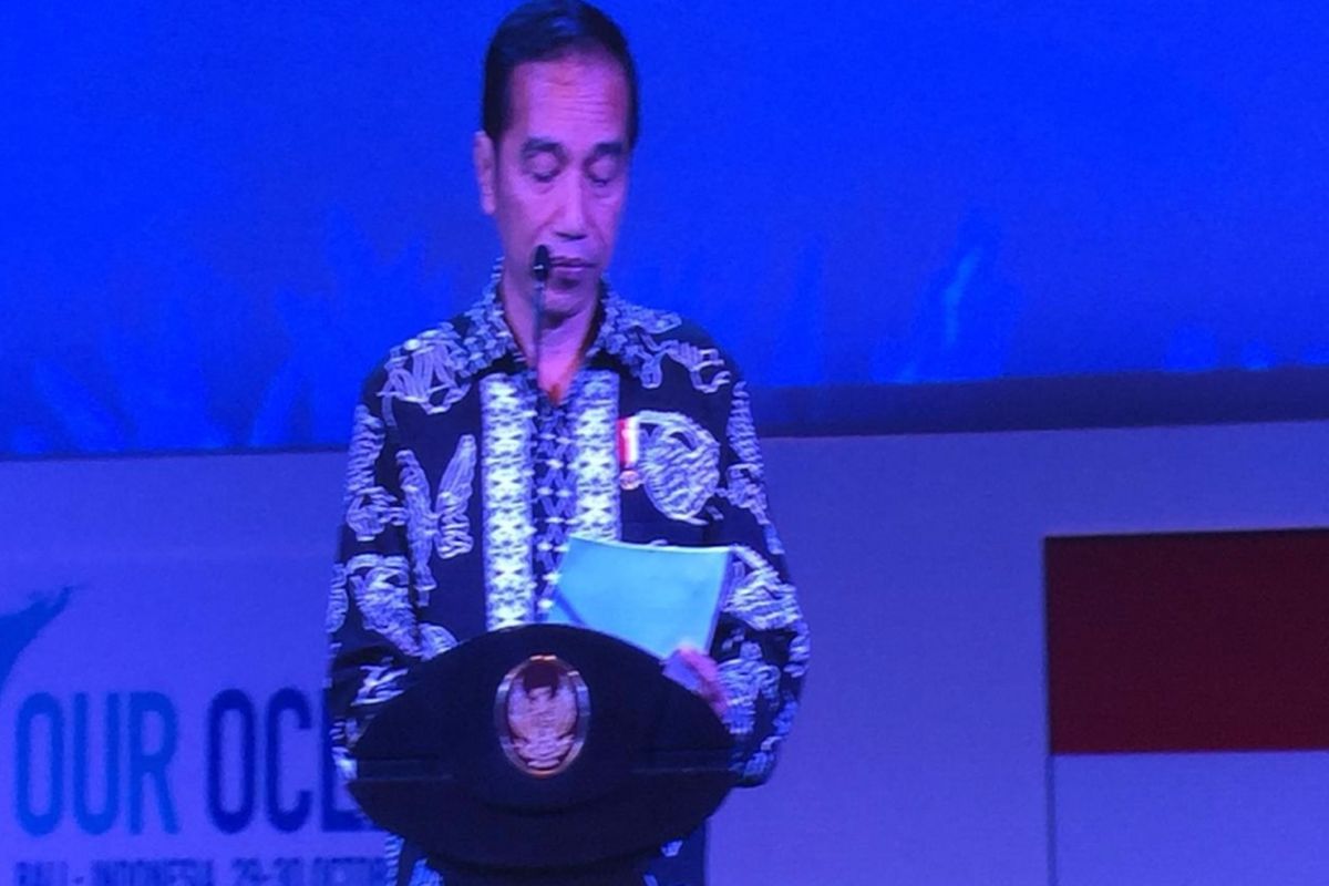 Jokowi memberi pidato pembukaan Our Ocean Conference pada Senin (29/10/2018).