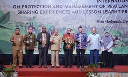 Gubri Sambut Lembaga dari 14 Negara yang Perhatikan Ekosistem Gambut di Riau