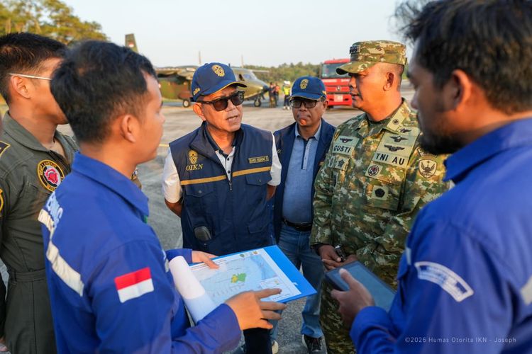 IKN Dihantam Kekeringan dan Kepungan Karhutla, 4 Ton Garam Disebar