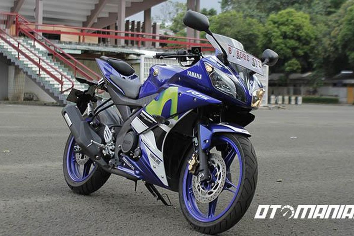 Yamaha R15 rival Honda CBR 150