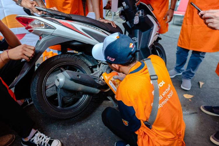 Pelatihan mekanik dari Repsol Indonesia