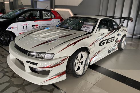 Modifikasi Nissan Silvia S14, Mobil Drift dengan Konsep JDM