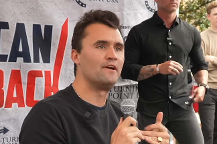 Influencer Pendukung Donald Trump, Charlie Kirk Tewas Ditembak Saat Berpidato