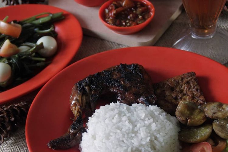 Rumah Makan Zona Merah Bandung