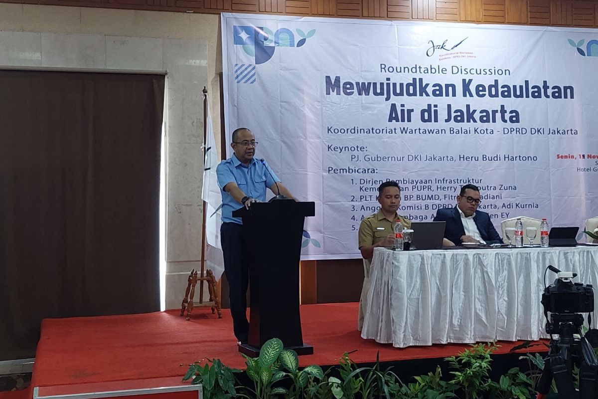 Direktur Utama PAM Jaya Arief Nasrudin saat mengikuti diskusi di salah satu hotel di Jakarta Pusat, Senin (14/11/2022).