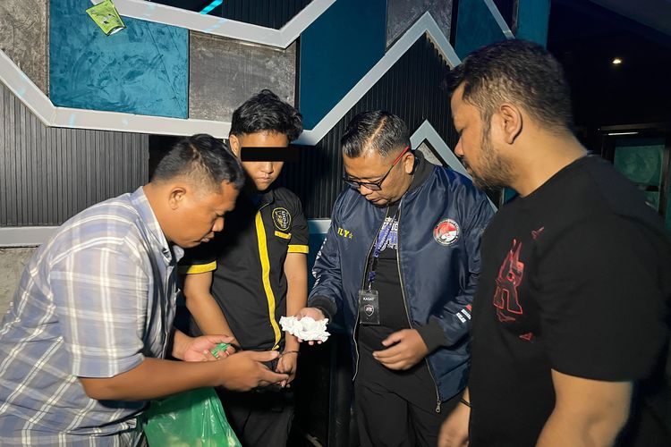 Tempat Hiburan Malam di Medan Digerebek Polisi, Pekerja Ditangkap Terkait Pil Ekstasi