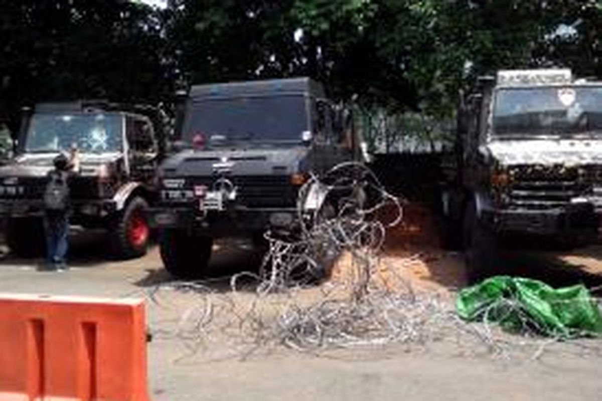 Mobil Unimog 1300 L milik massa Prabowo-Hatta yang diamankan di Polda Metro Jaya.