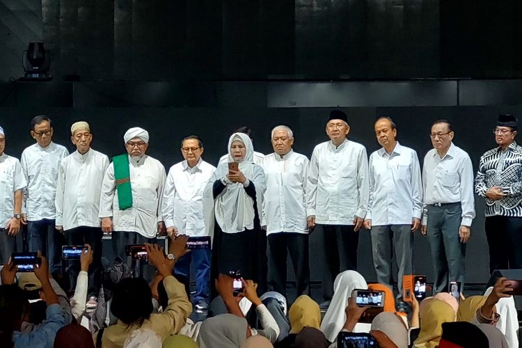 Sejumlah tokoh yang tergabung dalam Gerakan Penegakan Kedaulatan Rakyat (GPKR) menyatakan deklarasi menolak pemilu curang di Gedung Balai Sarbini, Jakarta Pusat, Selasa (5/3/2024).