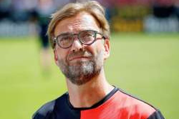Manajer Liverpool, Juergen Klopp, menghadiri laga antara timnya dan Mainz di Mainz, Jerman, pada 7 Agustus 2016.