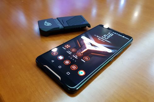 Asus Siapkan Ponsel Gaming ROG Phone Versi RAM Lebih Rendah